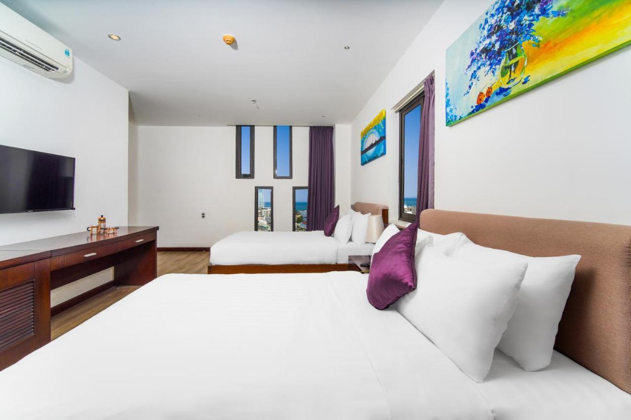 Golden Sun Hotel Danang Bagian luar foto