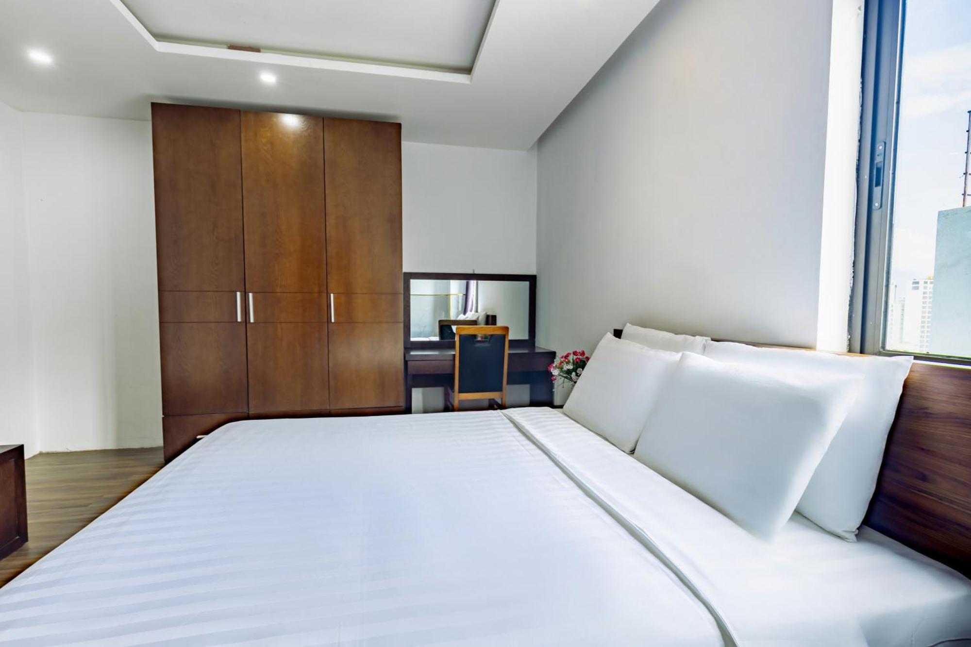 Golden Sun Hotel Danang Bagian luar foto