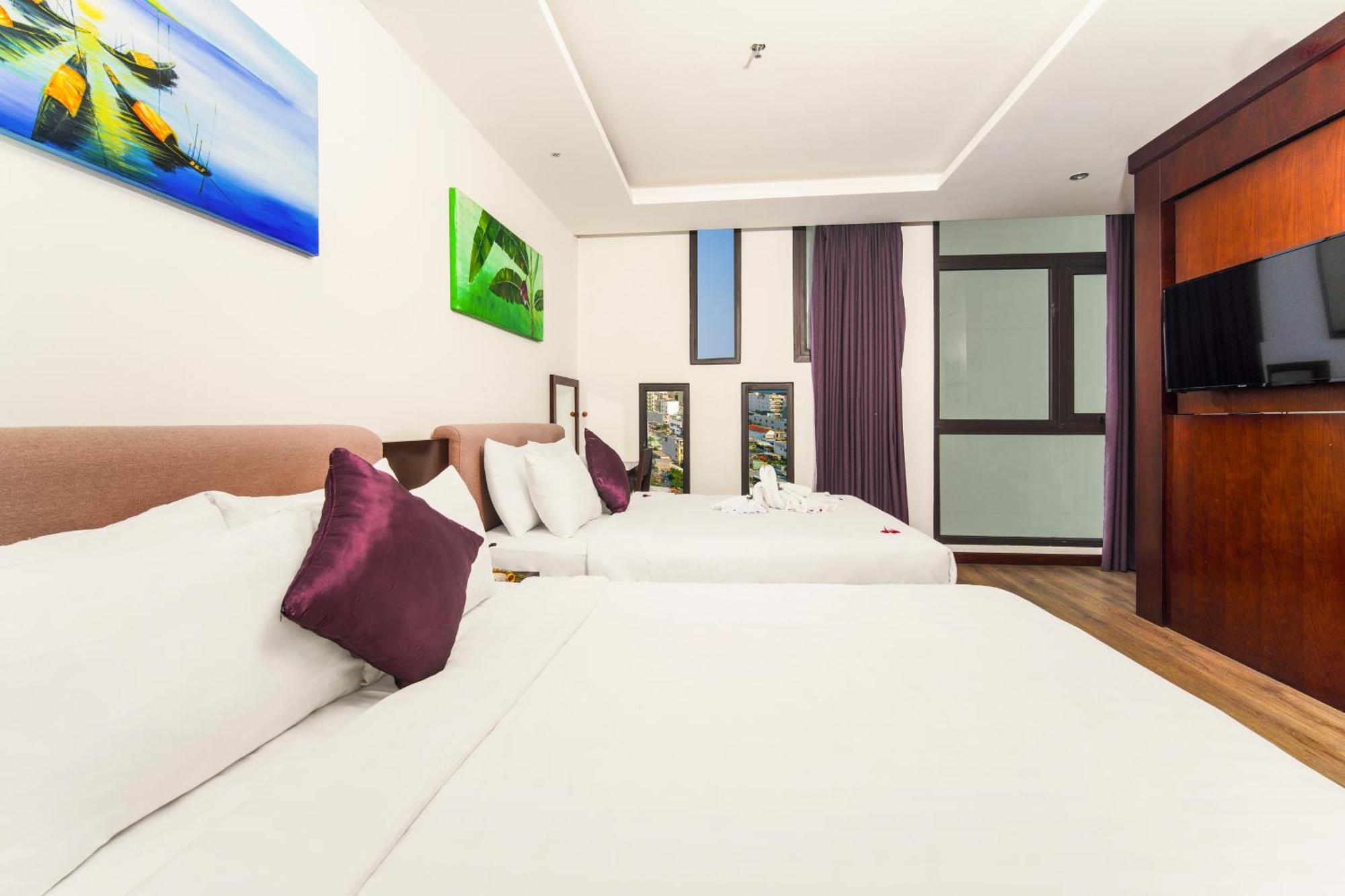 Golden Sun Hotel Danang Bagian luar foto